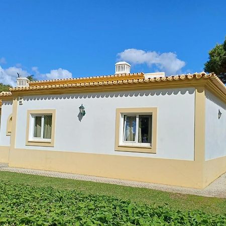 וילהמורה The Pinewood Villa מראה חיצוני תמונה
