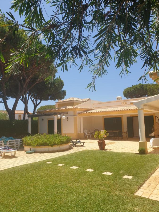 וילהמורה The Pinewood Villa מראה חיצוני תמונה