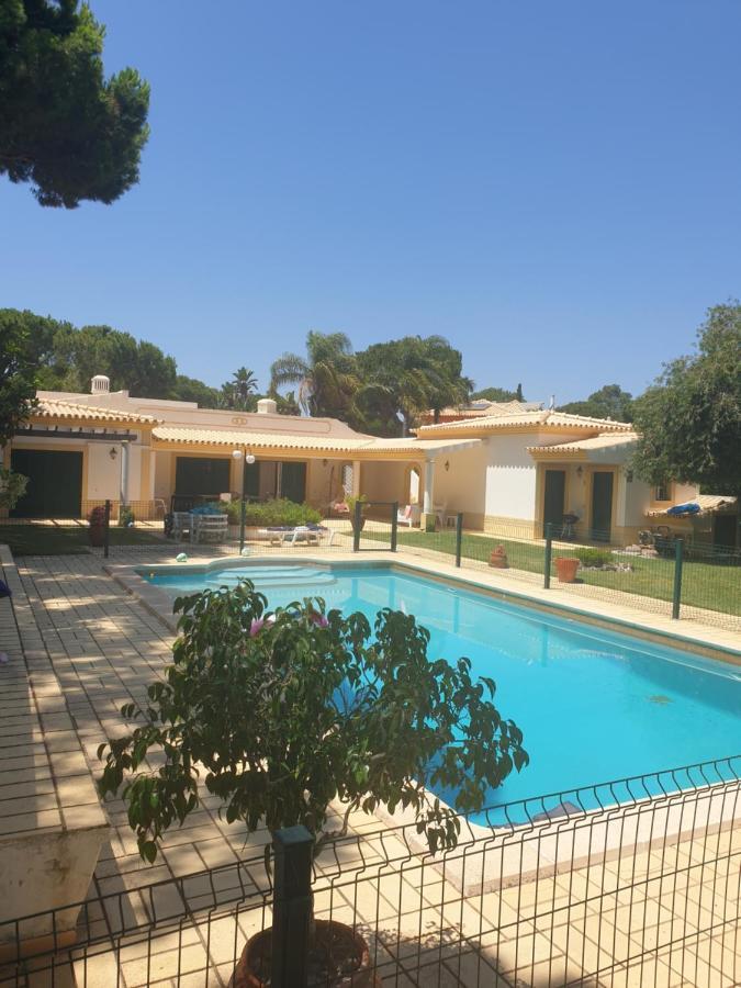 וילהמורה The Pinewood Villa מראה חיצוני תמונה
