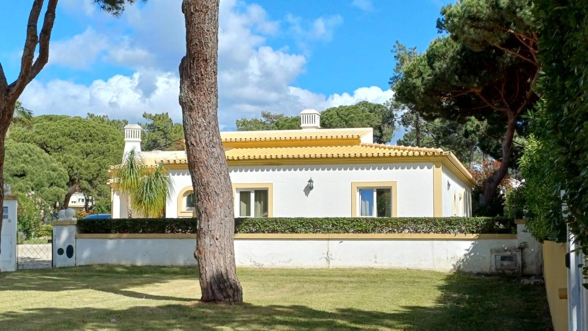 וילהמורה The Pinewood Villa מראה חיצוני תמונה