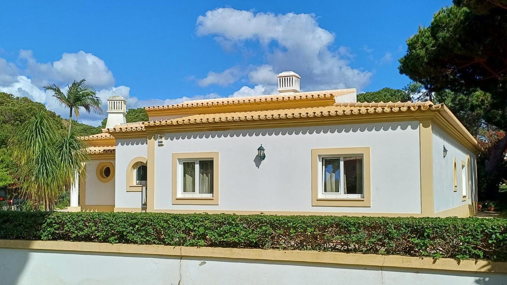 וילהמורה The Pinewood Villa מראה חיצוני תמונה